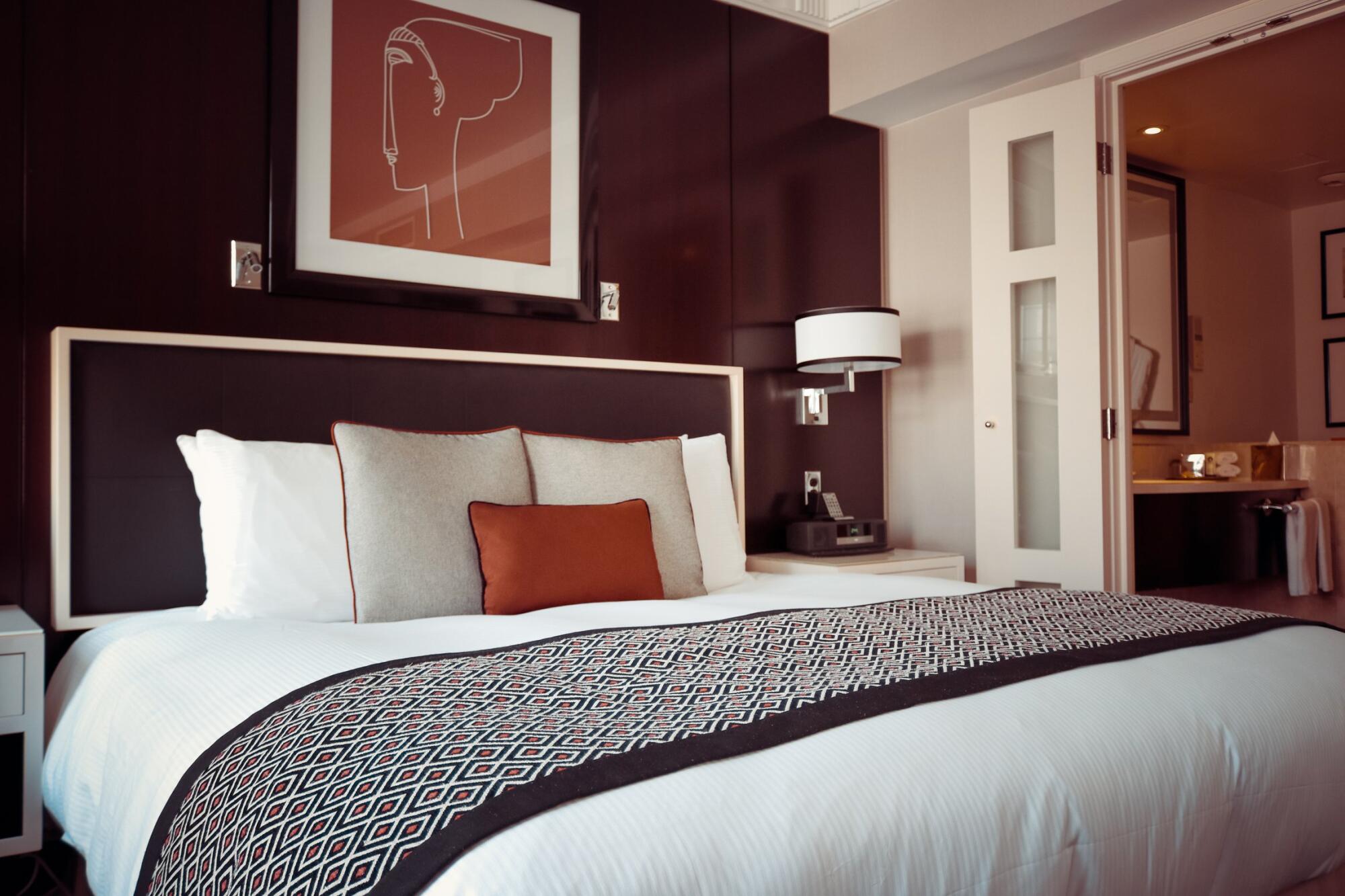 What To Look For When Choosing A Short-Term Rental Property Manager/Company?